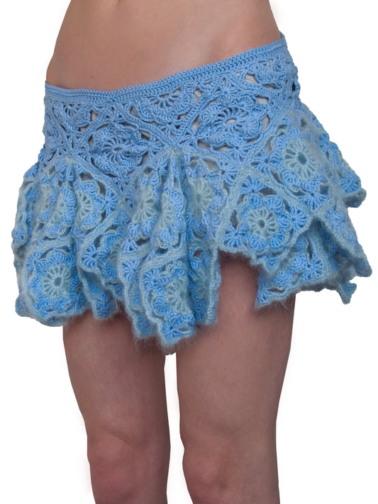 Mini-jupe en crochet